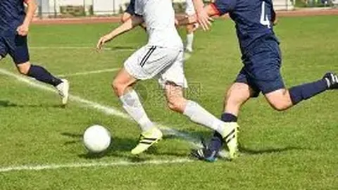 莒县五小教育集团男子篮球队荣获全县中小学生篮球赛小学组冠军！